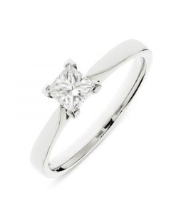 Platinum single stone stone princess cut diamond engagement ring. 0.53cts